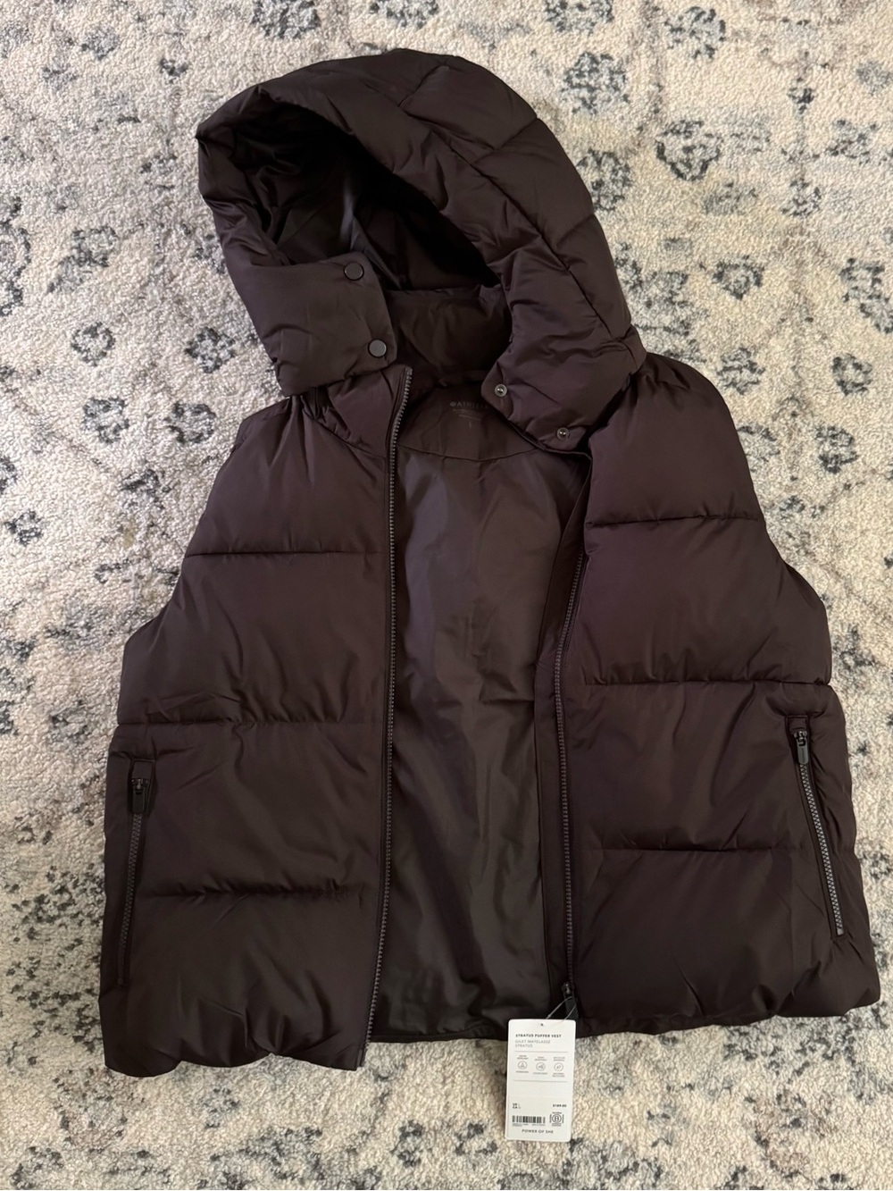 Athleta Stratus Puffer Vest, Truffle, Large, NWT